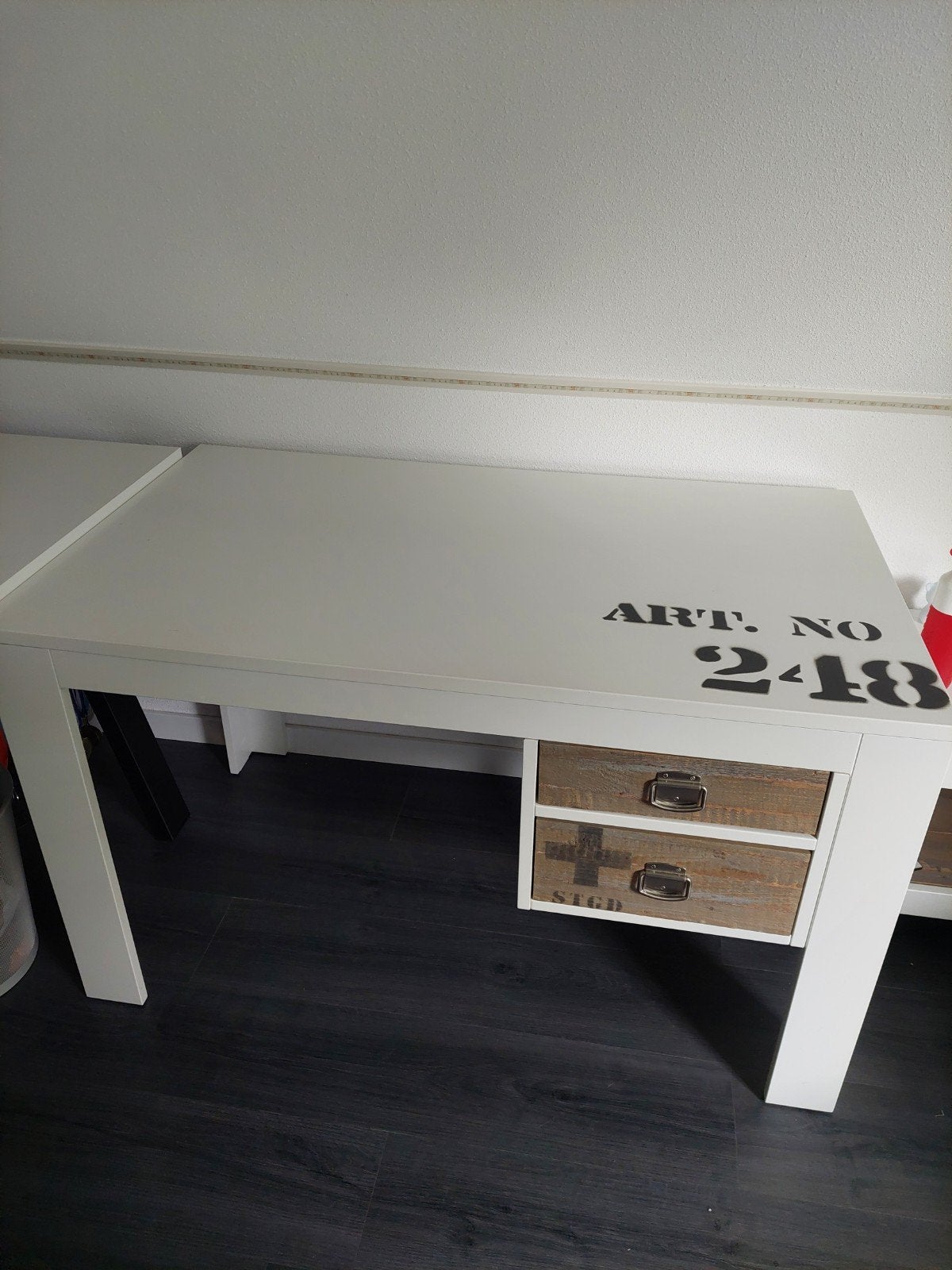 Leuk stoer bureau van Coming Kids, Huis en Inrichting, Bureaus, Ophalen