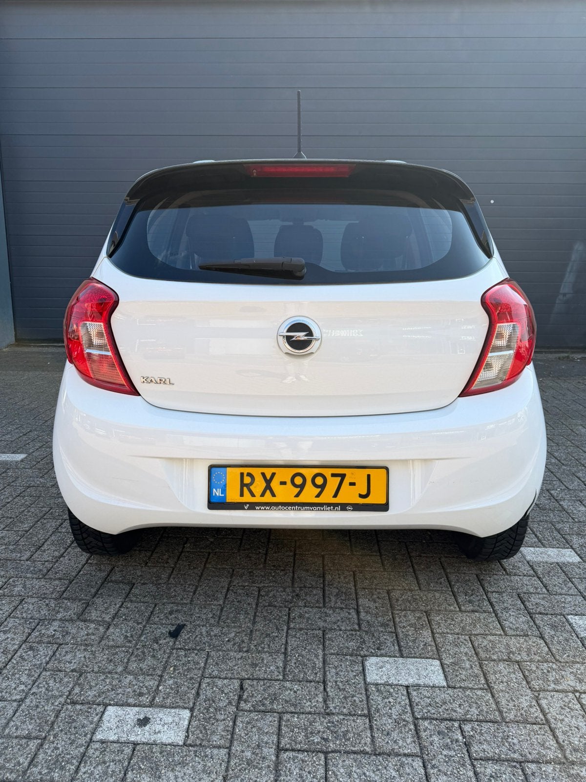 Opel Karl 1.0 Ecoflex 55KW 2018 Wit 5 Deurs, Auto's, Opel, Voorwielaandrijving, 839 kg, 74 pk, Wit