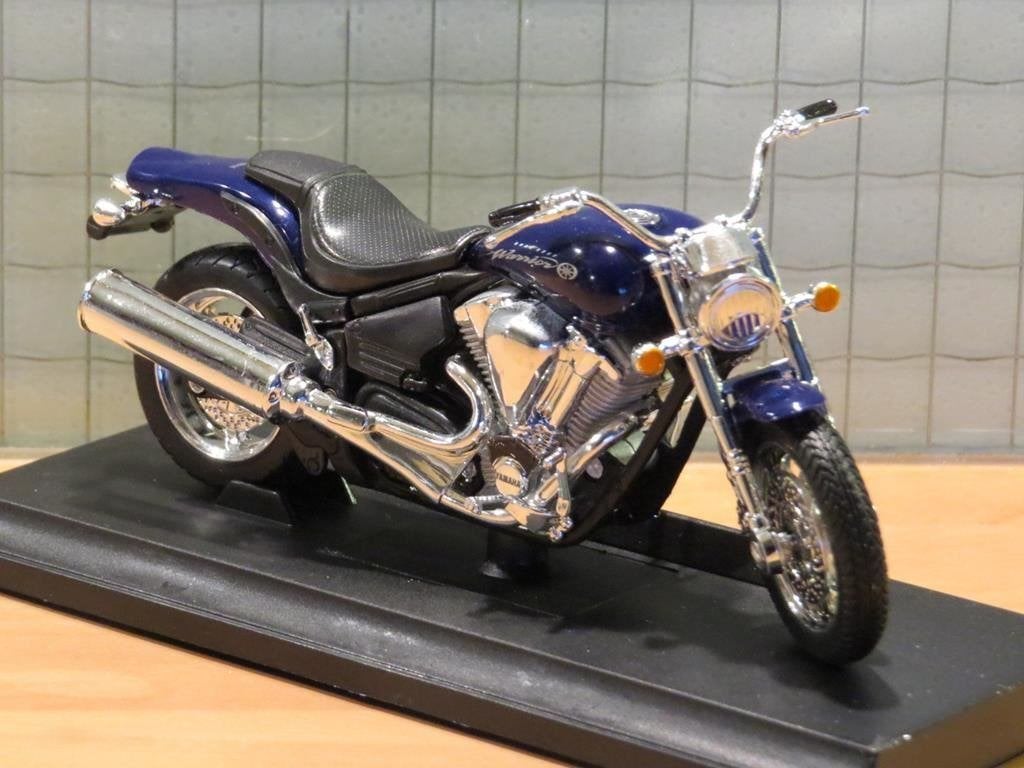 Yamaha Road star Warrior 1:18 12156 welly, MayCheong, Nieuw, Ophalen of Verzenden, Motor