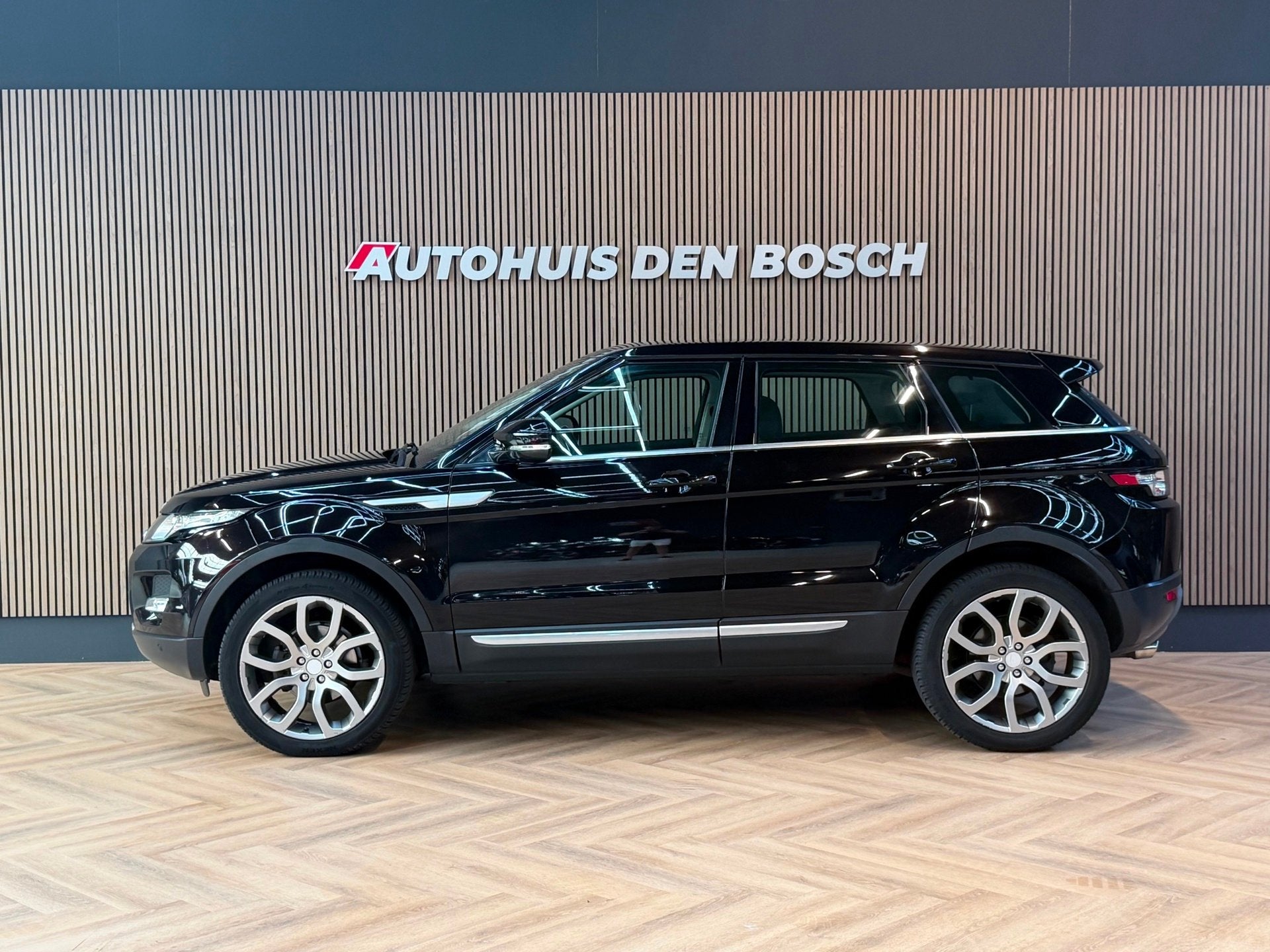 Land Rover Range Rover Evoque 2.0 Si 4WD Prestige - Pano, Auto's, Automaat, Euro 5, 4 cilinders, Zwart