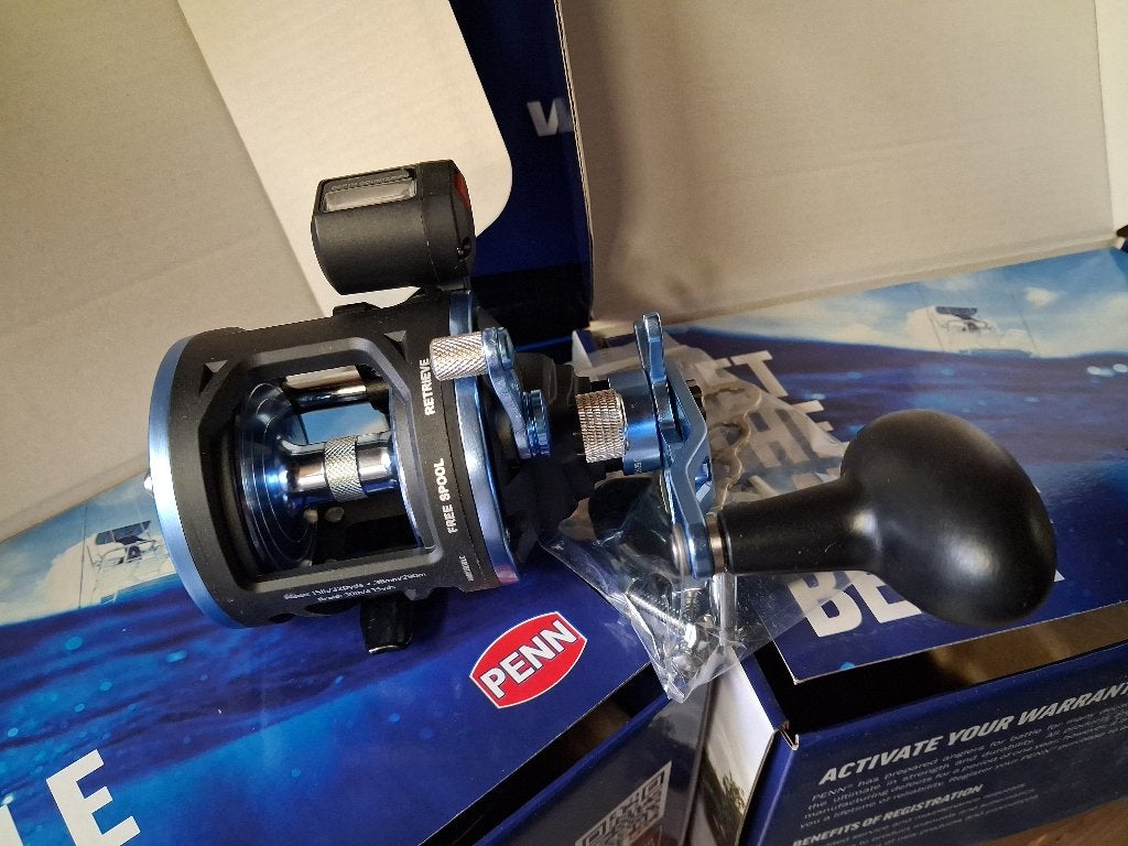 Penn Warfare II Reels (WARII15LWLC) + Line-Counter, Tinstraat, Molen, Nieuw, Ophalen of Verzenden