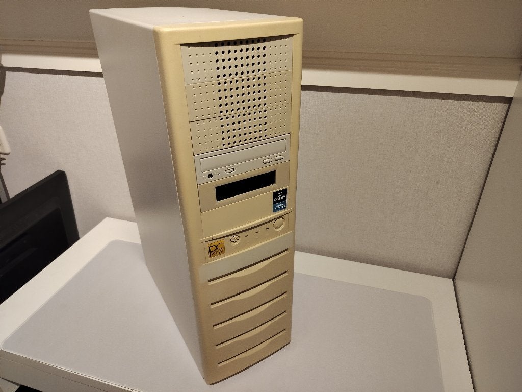 Retro ATX Full Tower PC Behuizing Beige (62cm),Sleeper PC, Ophalen