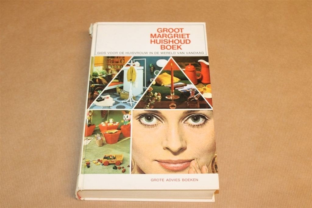 Groot Margriet Huishoudboek - 1969 !!, Ophalen of Verzenden, Zo goed als nieuw