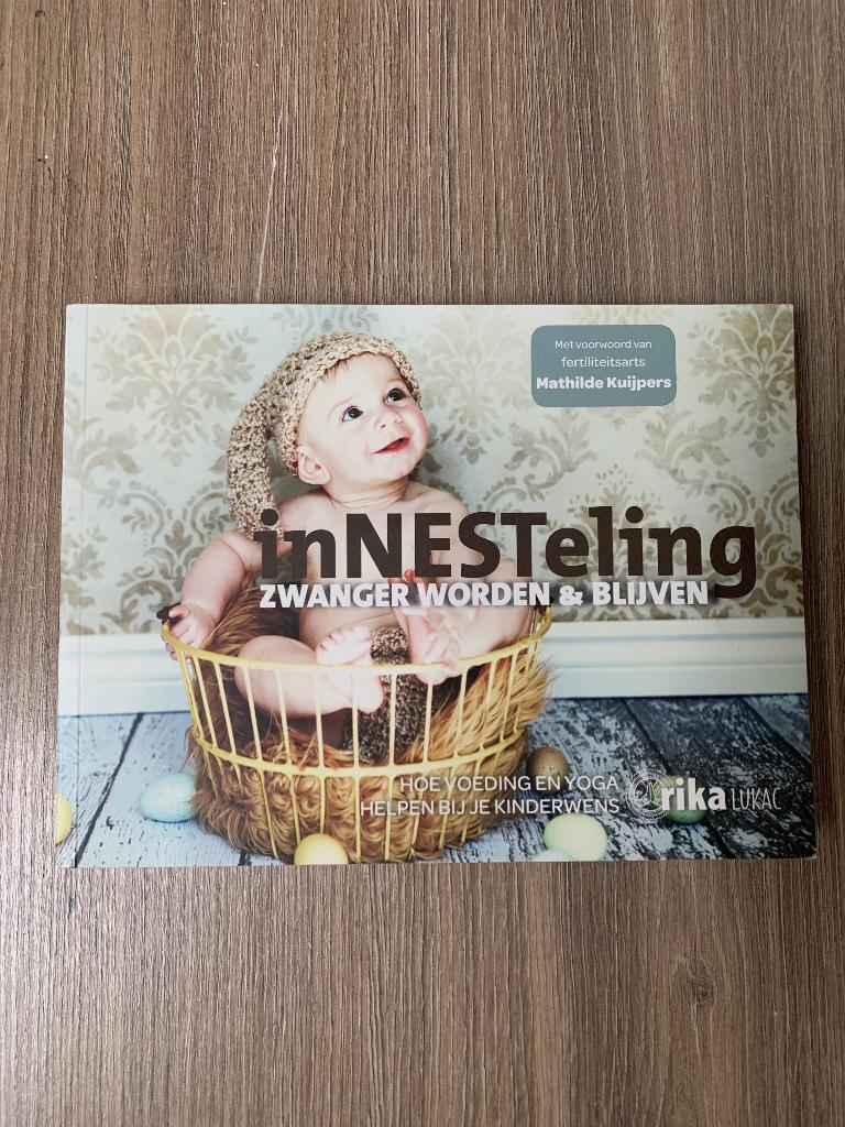 Innesteling - Zwanger worden en blijven, Boeken, Zwangerschap en Bevalling, Ophalen of Verzenden, Rika Lukac, Zo goed als nieuw