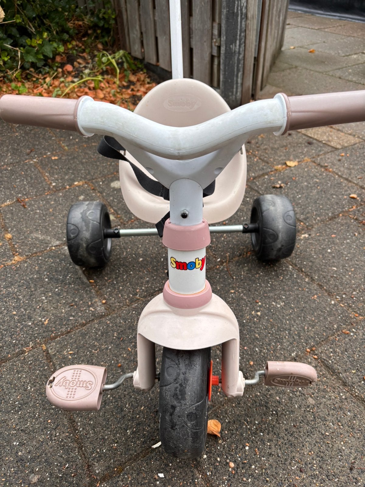 Kinder fiestje., Fietsen en Brommers, Fietsen | Driewielers, Ophalen, Zo goed als nieuw, Duwstang