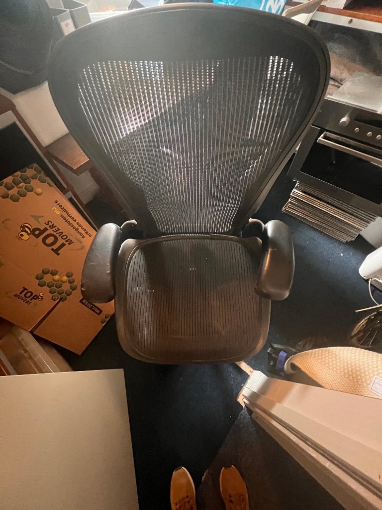 Herman Miller Aeron Bureaustoel – Maat C (Large), Ophalen, Gebruikt, Zwart, Bureaustoel