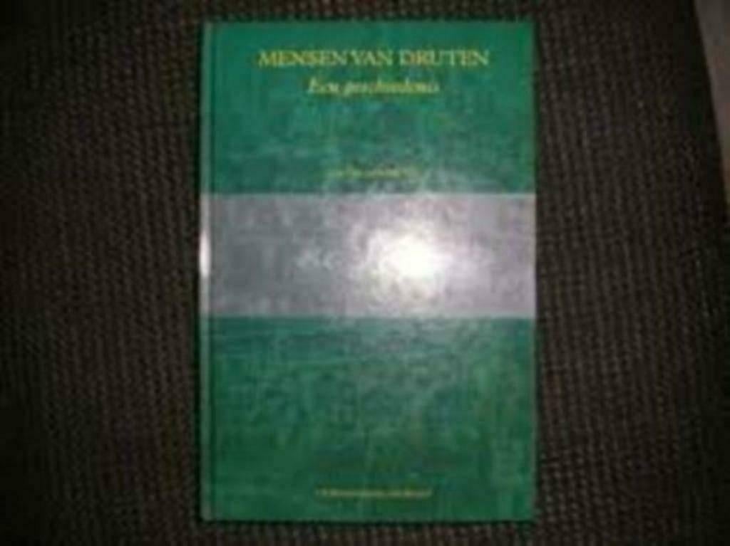 Druten , Mensen van Druten een geschiedenis HC, Boeken, Ophalen of Verzenden, Zo goed als nieuw
