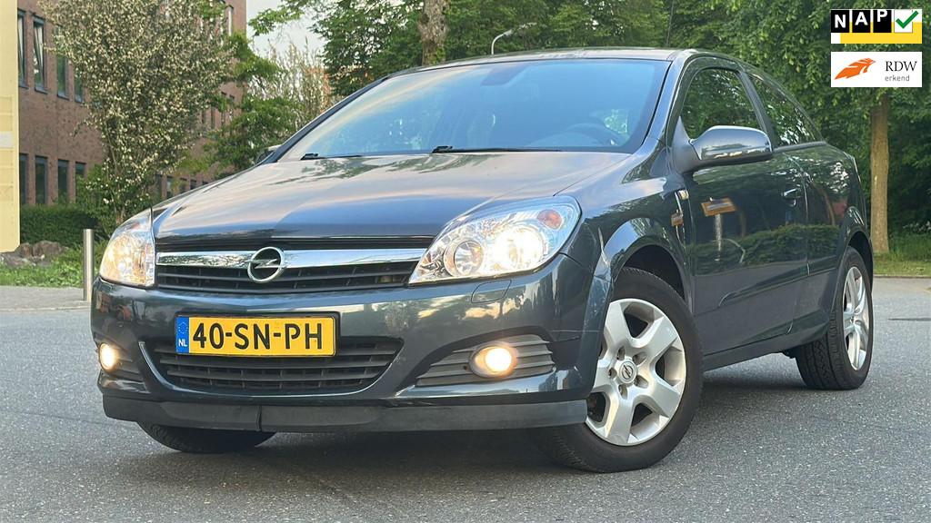Opel Astra GTC 1.6 Edition, Voorwielaandrijving, 15 km/l, 4 cilinders, 620 kg