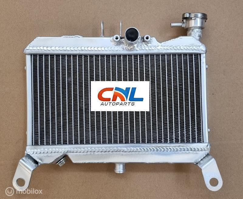Radiateur Honda NC19 NSR400 NS400R NS400RG 1985-1988, Nieuw, Ophalen of Verzenden
