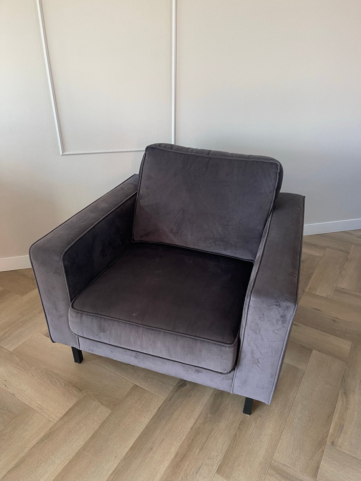 Antraciet grijze fauteuil van Woood, zo goed als nieuw, Ophalen, Zo goed als nieuw, Eén, Stof
