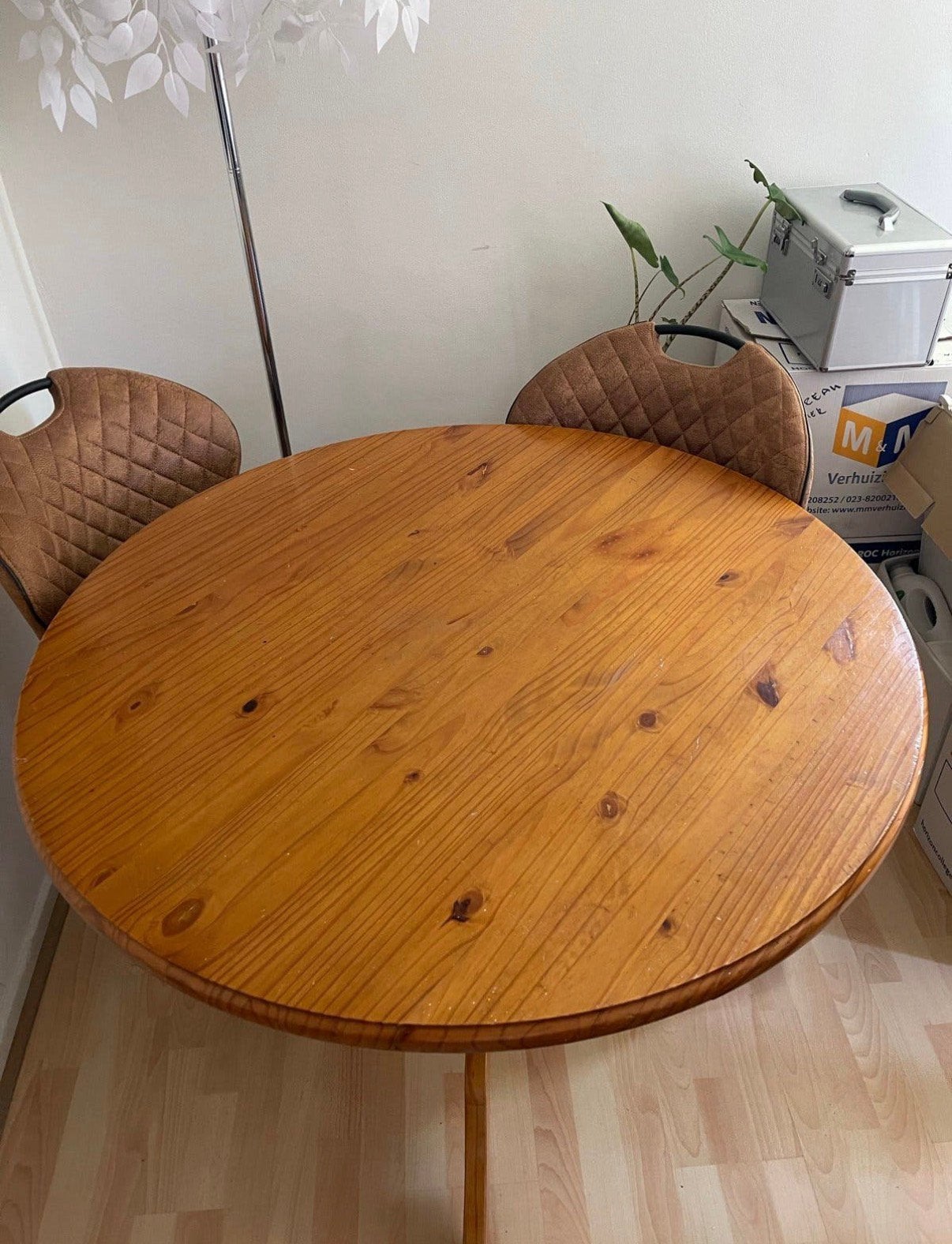 Hangemaakte eettafel vurenhout, Ophalen, 100 tot 150 cm, Rond, Zo goed als nieuw