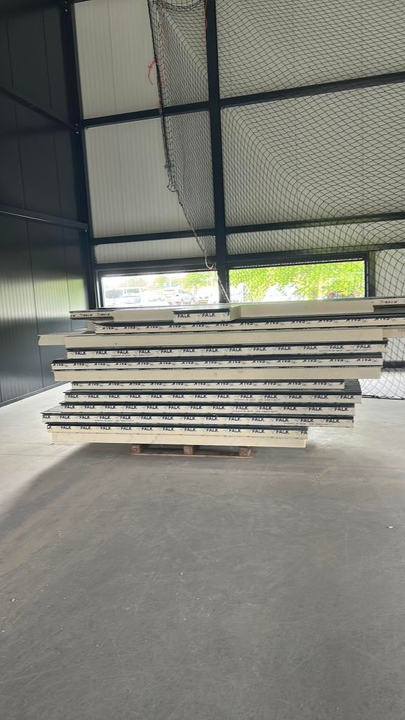 Falk sandwichpanelen 10 cm dik - losse stukken isolatie, Doe-het-zelf en Verbouw, Platen en Panelen, Ophalen, Nieuw, 100 mm of meer
