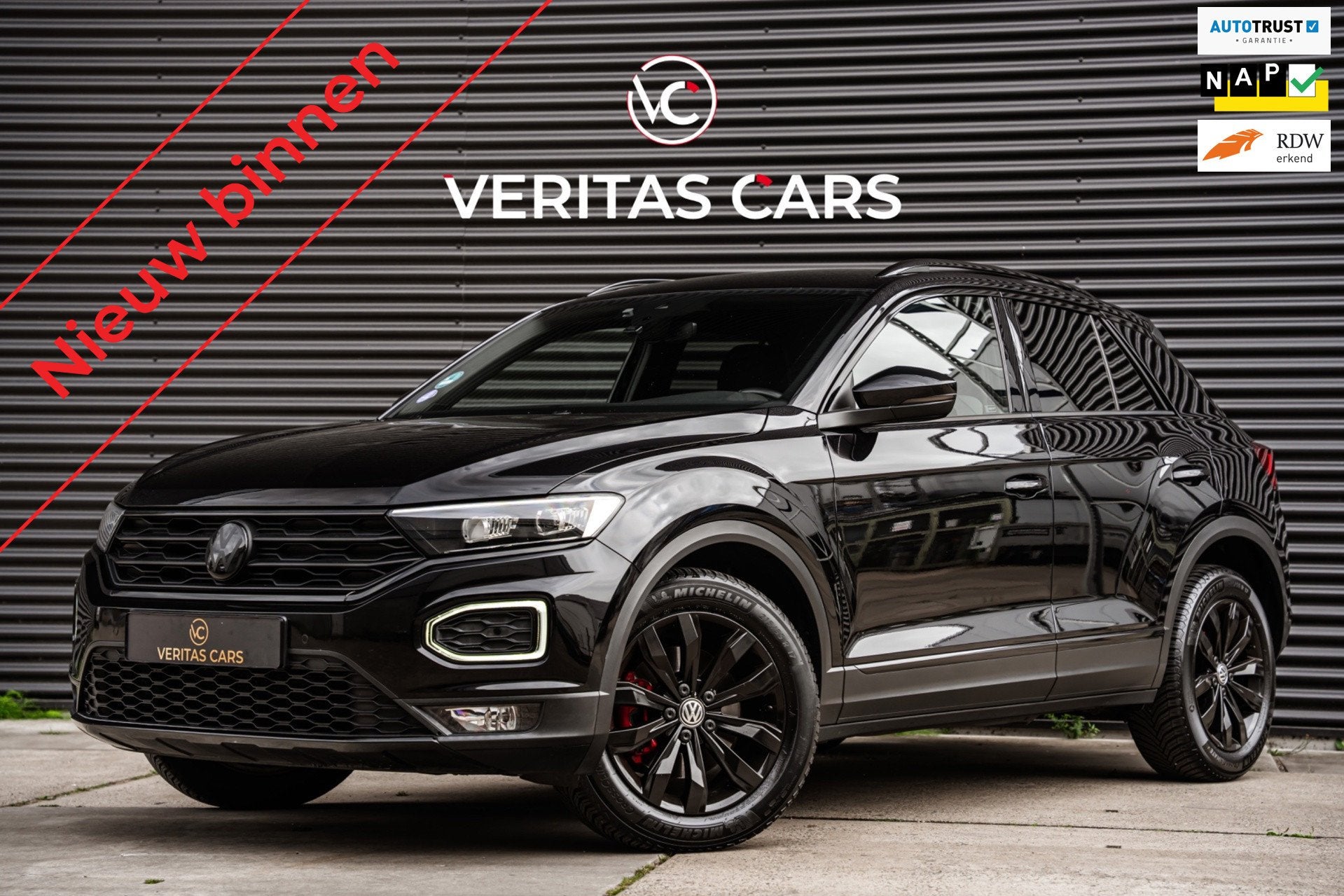 Volkswagen T-Roc 1.5 TSI Sport Black Edition 150PK DSG|Camer, Auto's, Volkswagen, Euro 6, 4 cilinders, 150 pk, Zwart