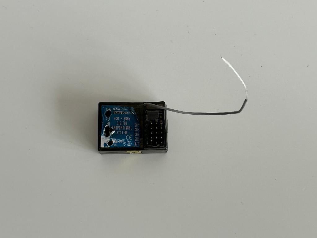 Maverick MRX-2 4 channel 2,4ghz ontvanger rc, Ophalen of Verzenden, Gebruikt, Overige schalen, Onderdeel