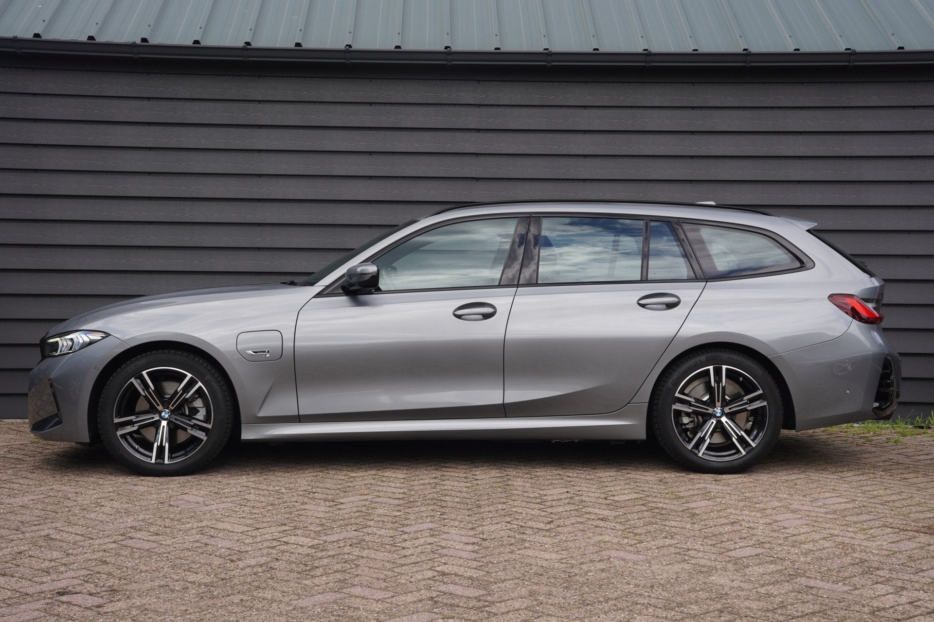 BMW 3 Serie Touring 330e - M SPORT - CAMERA - CARPLAY - SHAD, Automaat, 1998 cc, Gebruikt, 4 cilinders