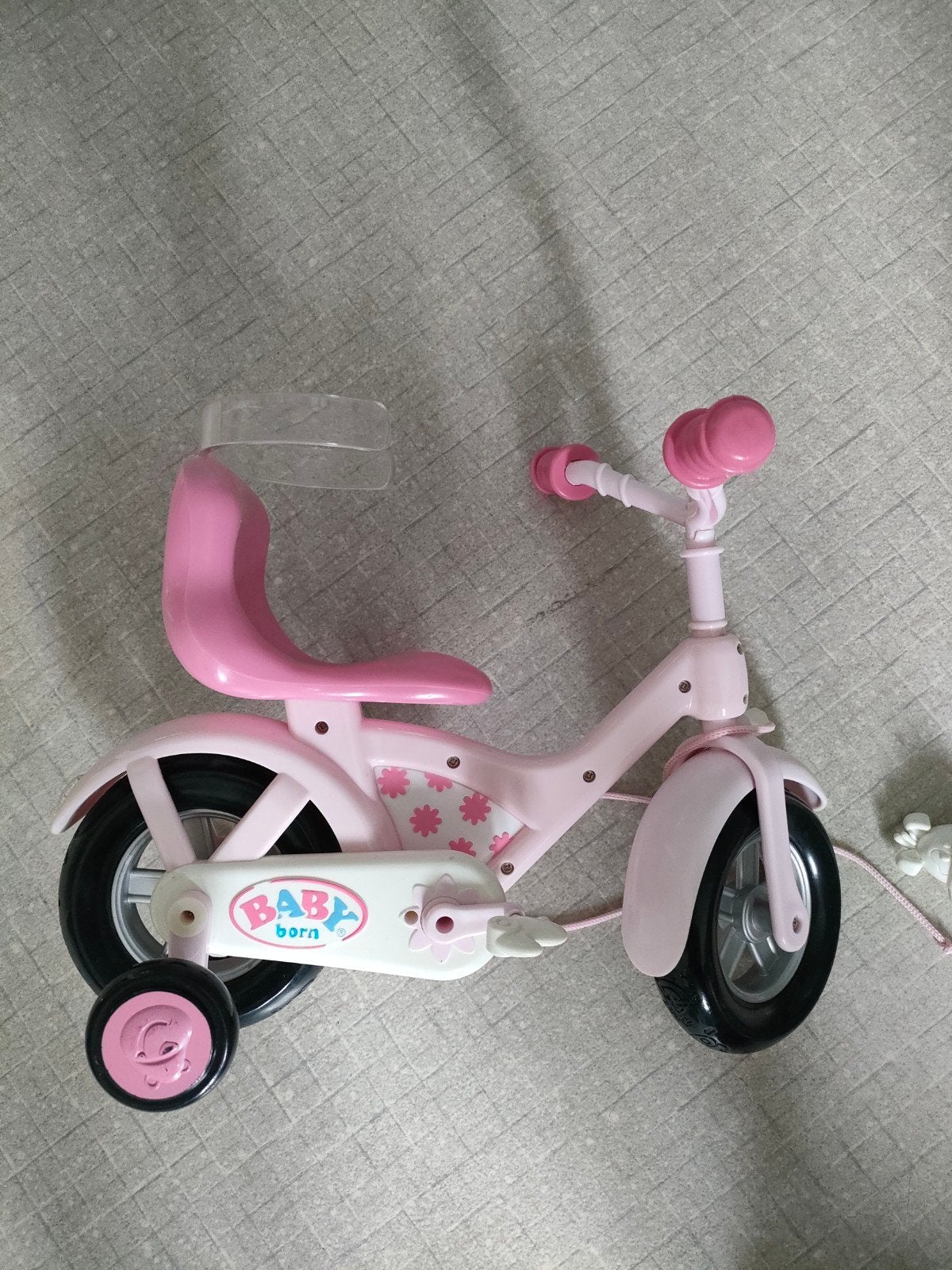 Baby Born fietsje met zijwieltjes en trekkoord, Ophalen, Gebruikt