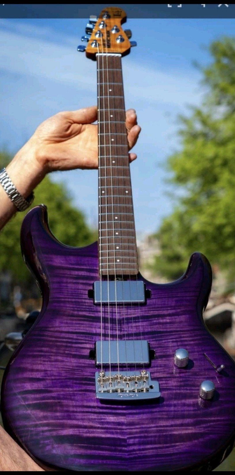 Music Man luke IV HH gitaar - Paars, originele bon en tas, Ophalen, Zo goed als nieuw, Solid body, Overige merken