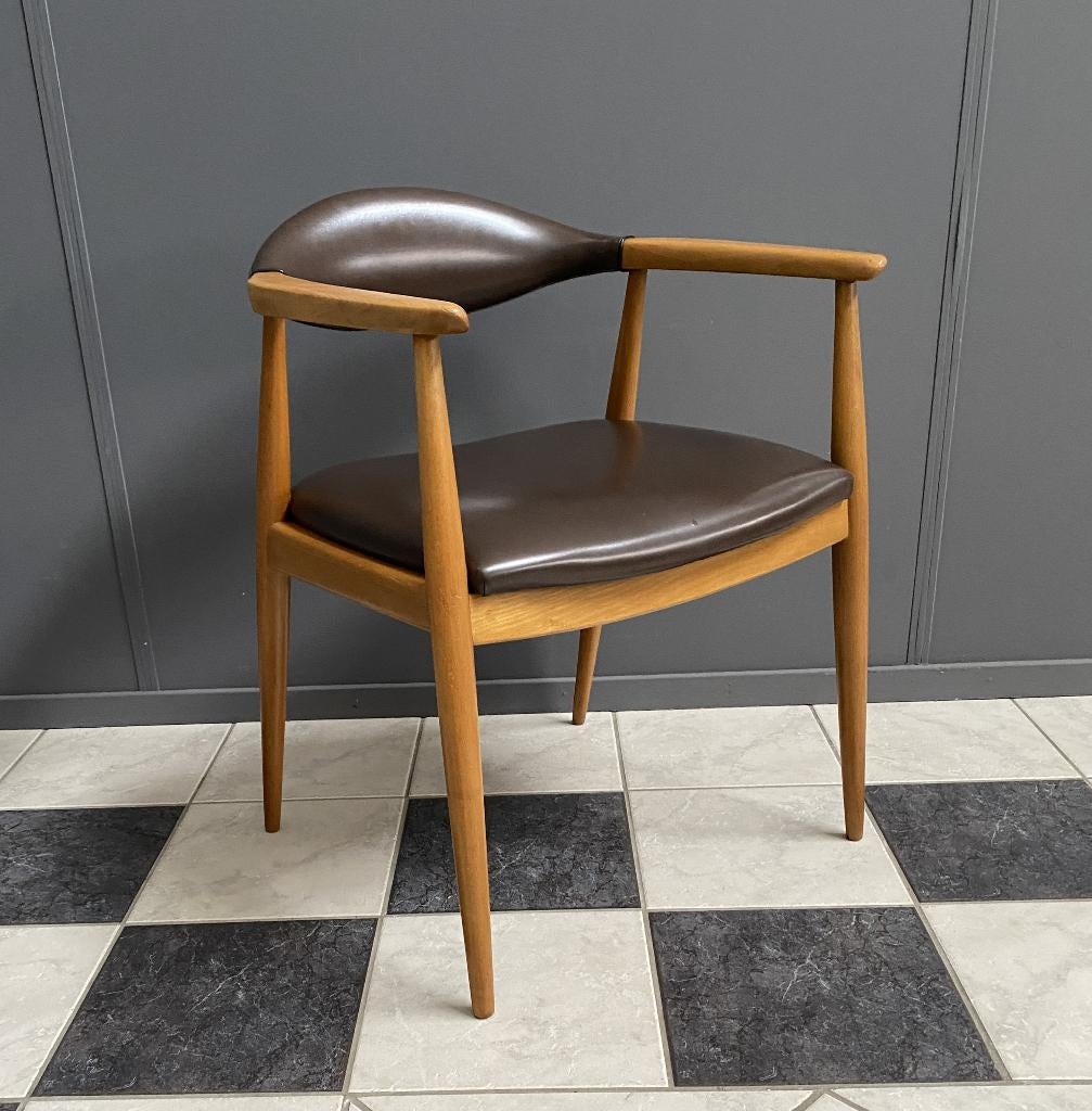 60 jaren koehoorn Casala hoge stoel in bruin skai cowhorn, Huis en Inrichting, Stoelen, Gebruikt, Eén, Hout, Overige materialen