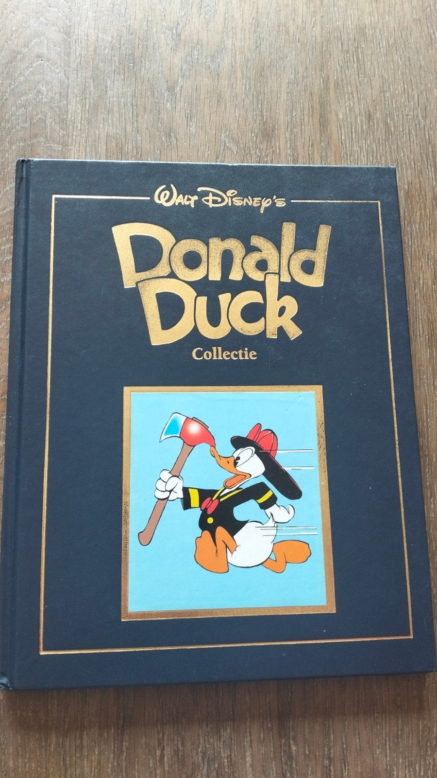 6 Donald Duck collectie boeken, Meerdere stripboeken, Ophalen of Verzenden, Zo goed als nieuw