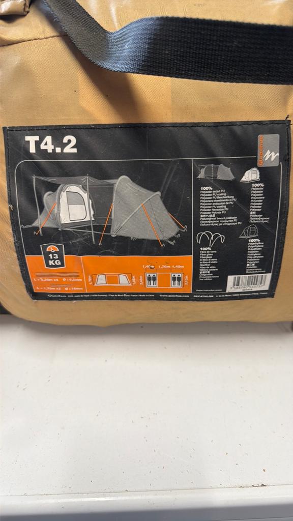 Tent Quechua T4.2., Ophalen of Verzenden, Tot en met 4