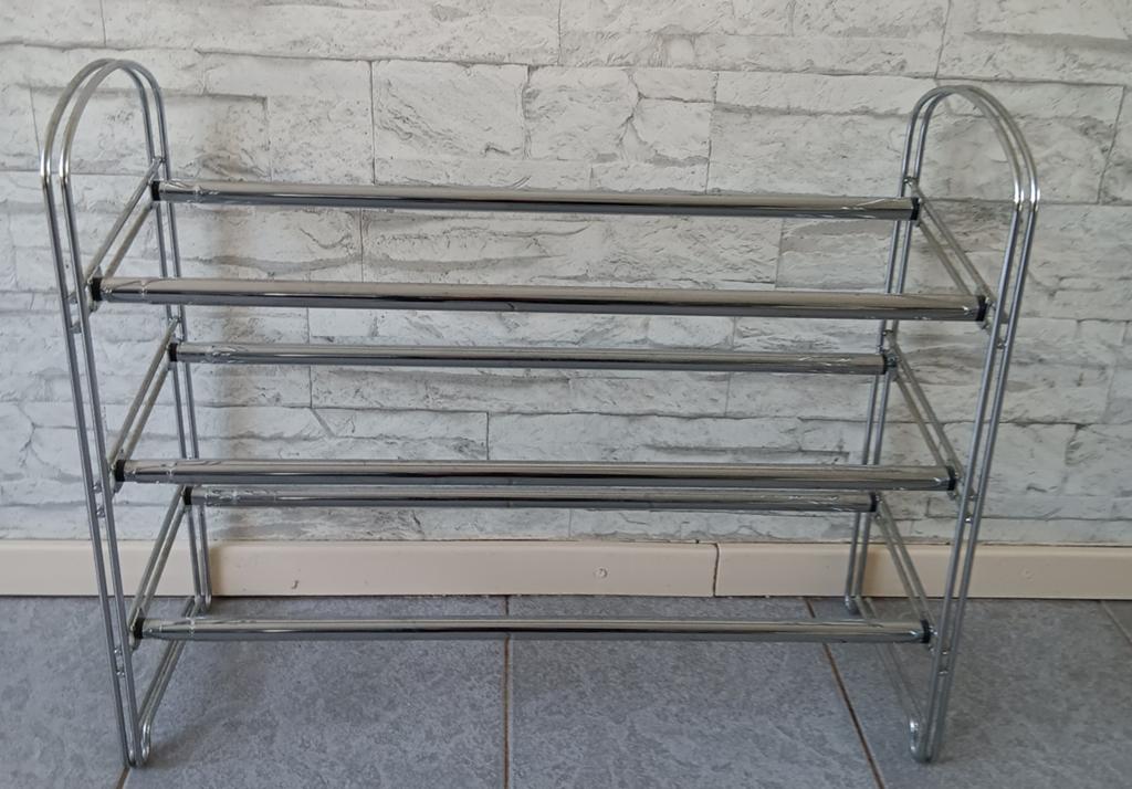Mooi schoenenrek, ingeschoven 64cm uitgeschoven 120cm, Ophalen
