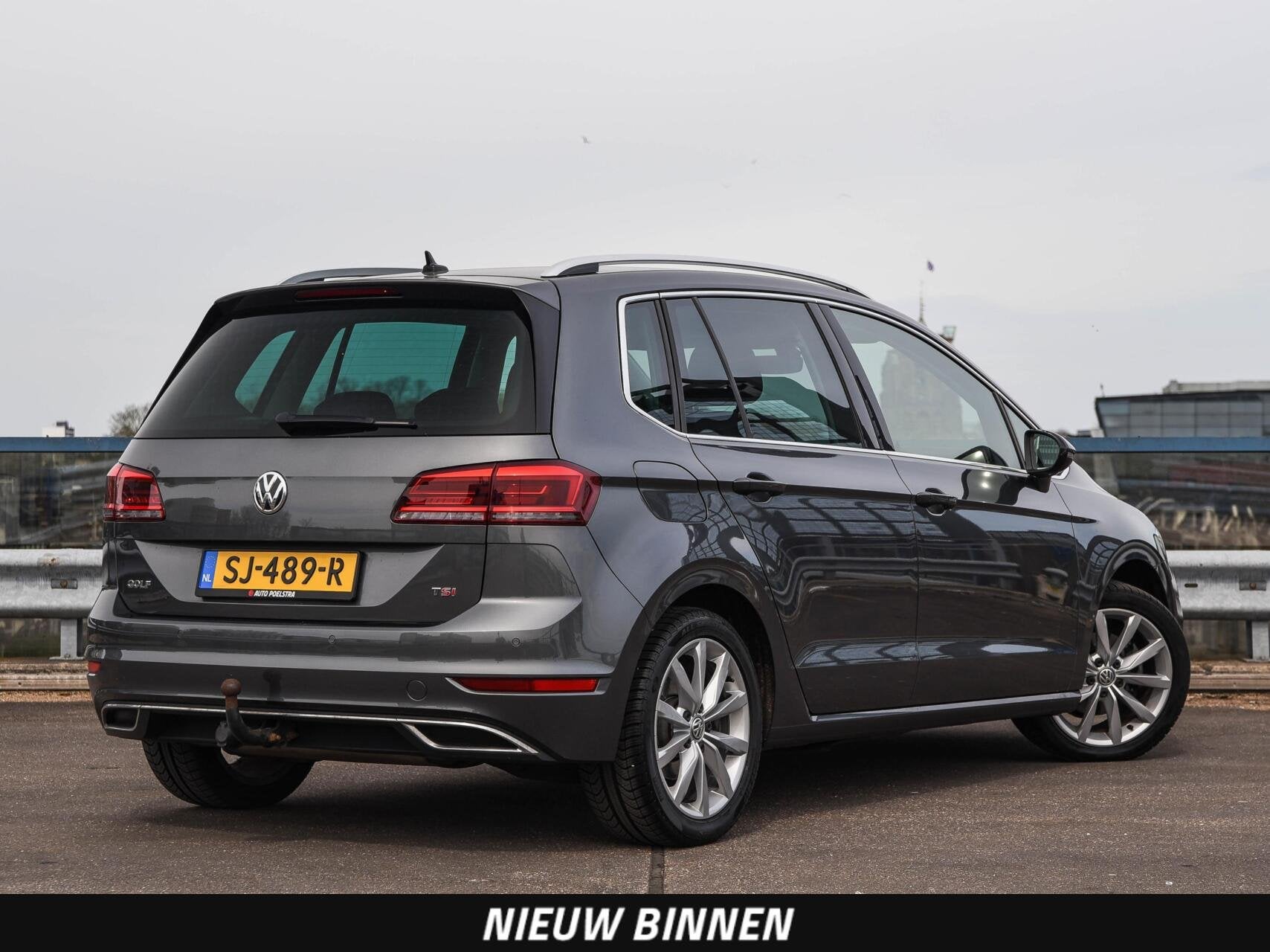 Volkswagen Golf Sportsvan 1.5 TSI 150 PK ACT Highline Editio, Auto's, Voorwielaandrijving, 4 cilinders, Golf Sportsvan, Bedrijf
