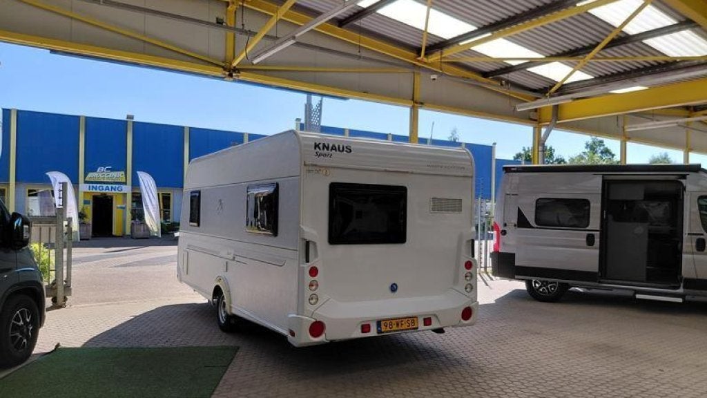 Knaus Sport 450 FS MOVER AIRCO LUIFEL, Caravans en Kamperen, Rondzit, Bedrijf, 750 - 1000 kg, Luifel