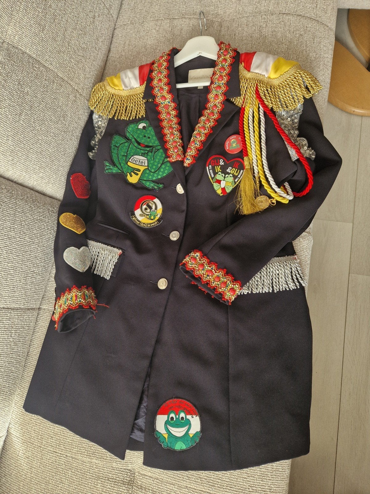 OETELDONK JASJE MAAT 40, Maat 38/40 (M), OETELDONKJASJE 11/11, Carnaval, Ophalen of Verzenden