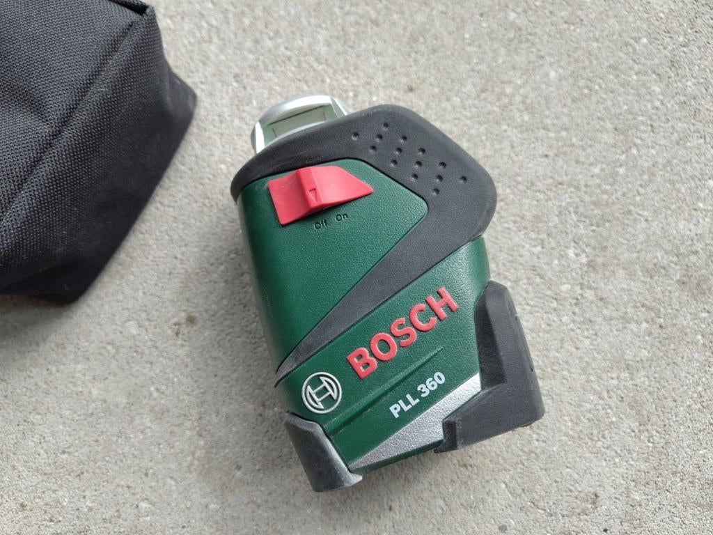 Bosch PLL 360 Kruislijnlaser - Perfect voor elke klus!, Ophalen of Verzenden, Zo goed als nieuw, Overige meters