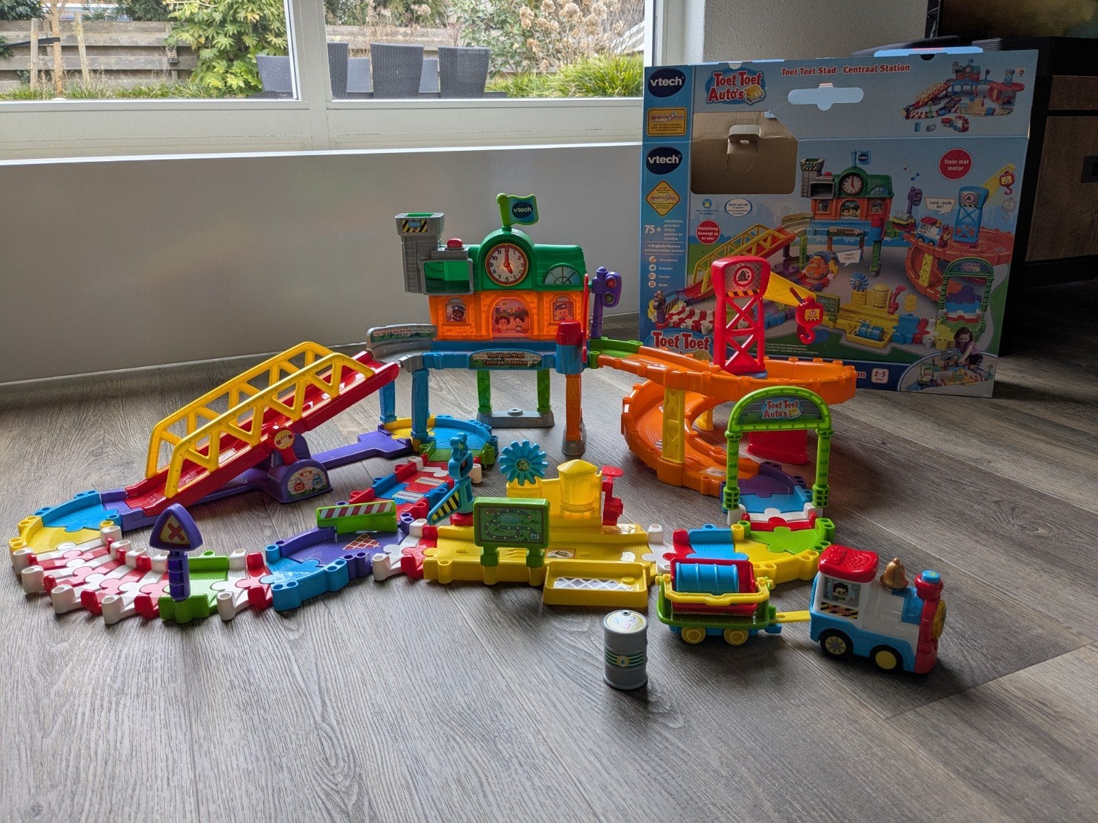 VTech Toet Toet Auto's Centraal Station - Zeer Goede Staat, Ophalen, Zo goed als nieuw, 2 tot 4 jaar