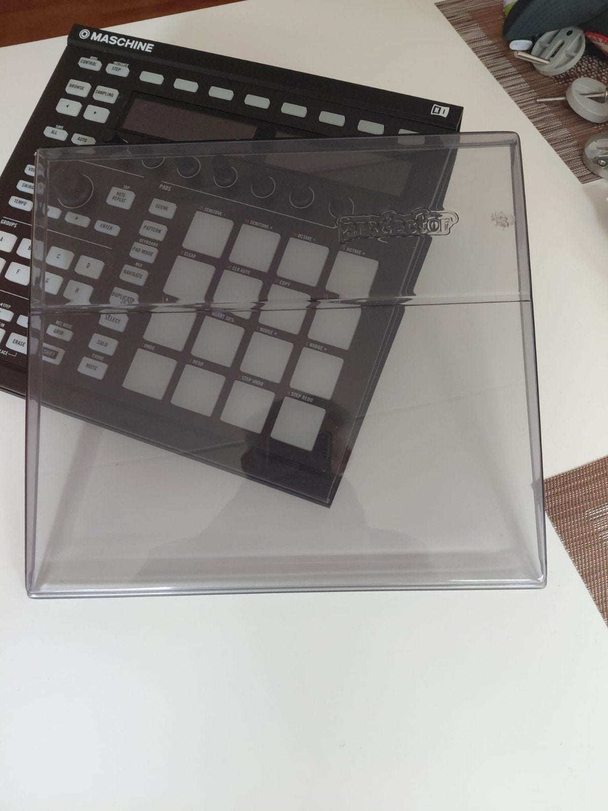 Native Instruments Maschine MK2 met decksaver, Muziek en Instrumenten, Ophalen, Zo goed als nieuw