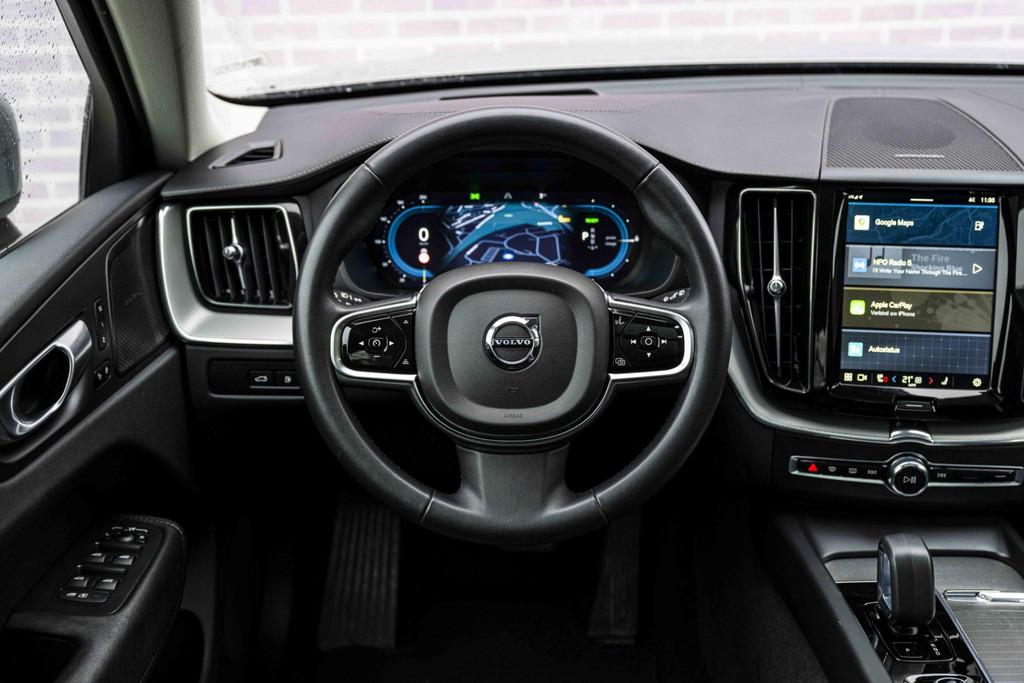 Volvo XC60 Plug-in Hybrid T6 AWD Ultimate Bright | Long Rang, Auto's, 12 maanden, Gebruikt, Euro 6, 4 cilinders