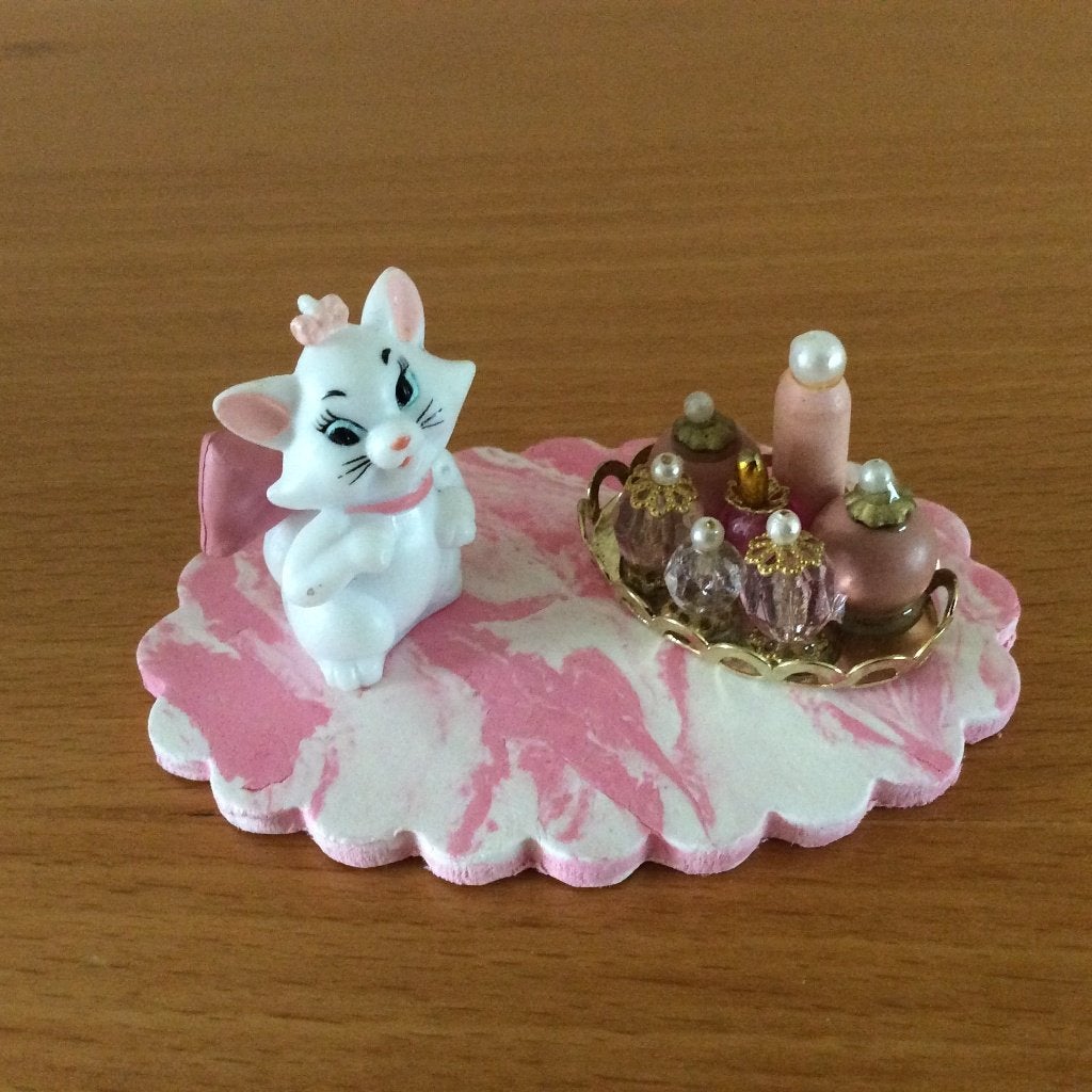 Disney aristocats - beeldje - marie -2-, Verzamelen, Disney, Ophalen of Verzenden, Overige figuren, Zo goed als nieuw, Beeldje of Figuurtje