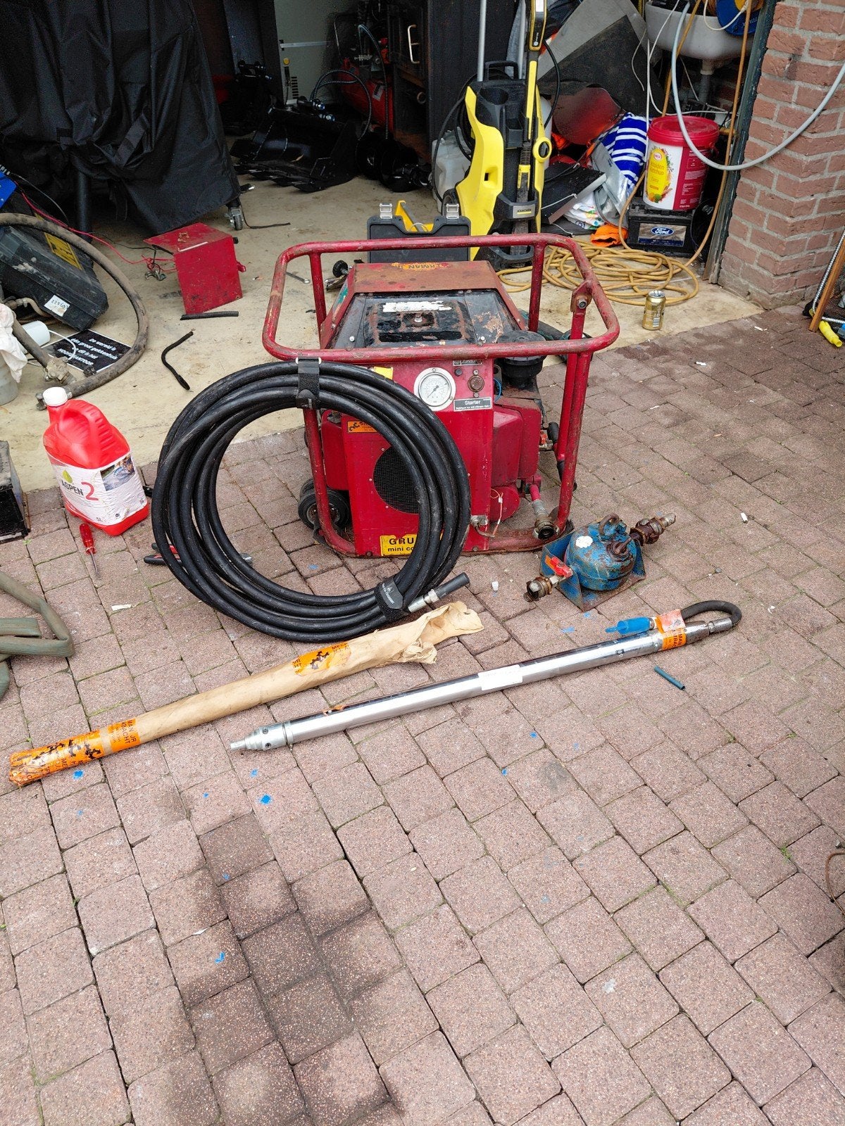 Grondraket met compressor, Ophalen of Verzenden, Minder dan 2 meter, 80 mm of meer