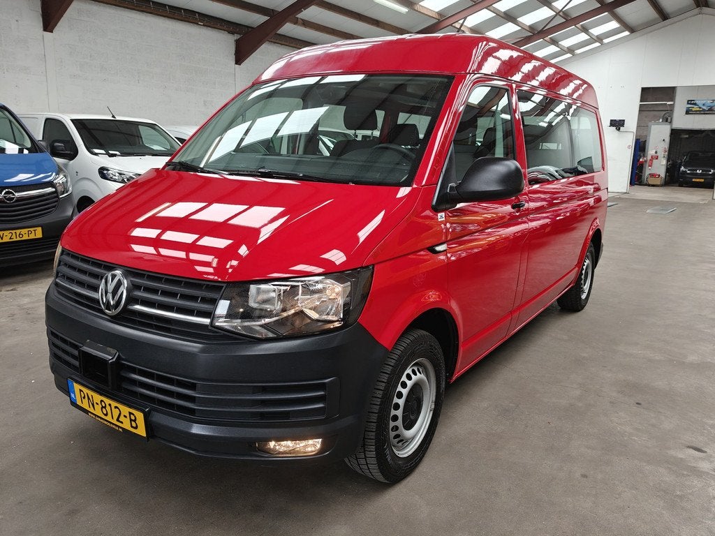 Volkswagen Transporter Kombi 2.0 TDI L2H2 Highline PERSONENB, Gebruikt, 150 pk, 255 €/maand, 2500 kg