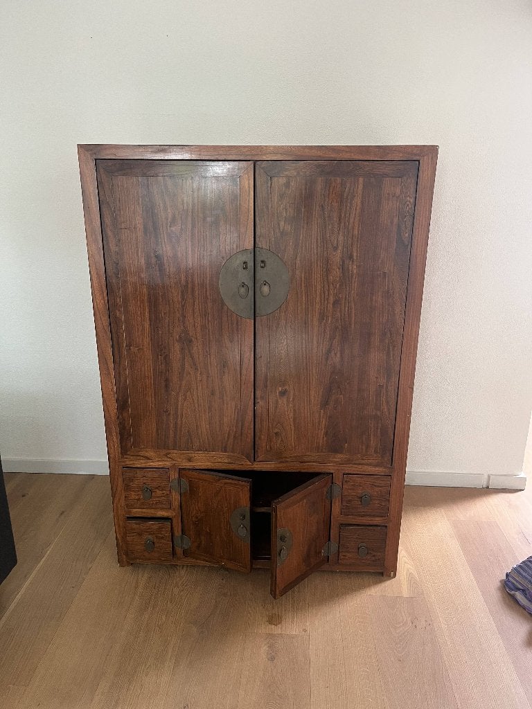 Chinese kast, Ophalen