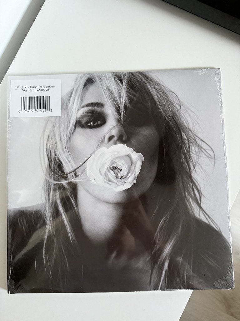 Miley Cyrus Bass Persuades Vertigo Vinyl, LP, Pop, Ophalen of Verzenden, 12 inch