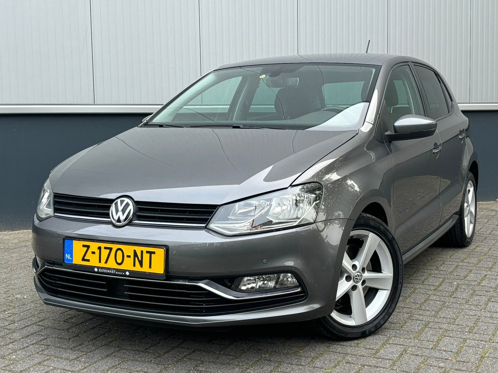 VW Polo 1.2 TSI 2014 AUTOMAAT DSG7/ACC/PDC/Cam/Clim, Automaat, 15 km/l, Zwart, 49 €/maand