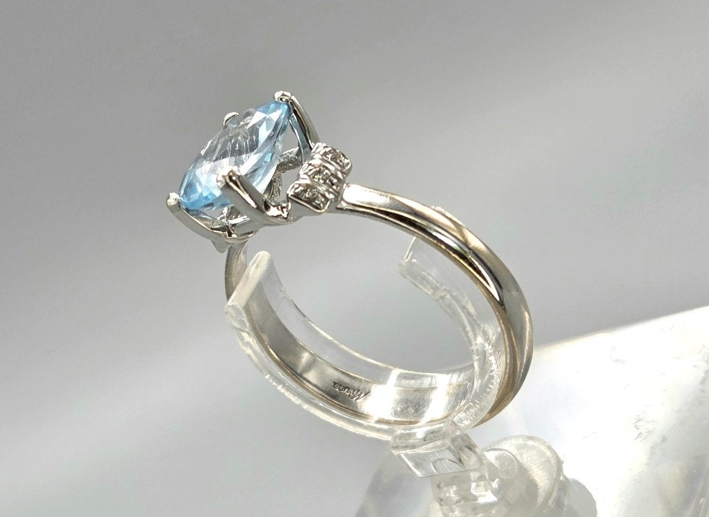 Gouden Vintage ring edelsteen topaas en diamant. 2026/497, Sieraden, Tassen en Uiterlijk, Ringen, Blauw, ., Ophalen of Verzenden