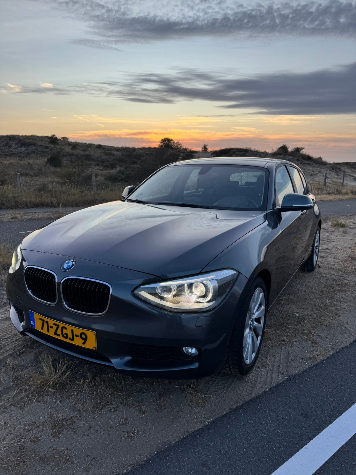 BMW 1-Serie 116I 100KW 5DR 2012  Grijs 143xxx NAP, Auto's, BMW, 1-Serie, Euro 5, Zwart, 4 cilinders