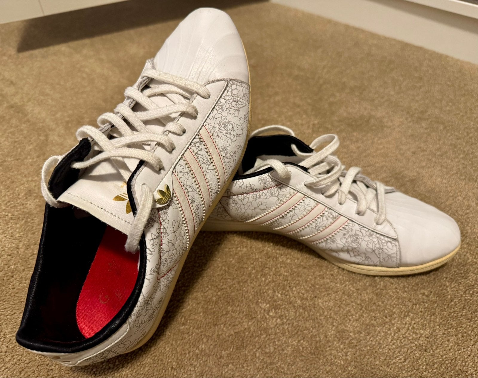 Te koop: Adidas Sleek, Wit, Ophalen of Verzenden, Sneakers of Gympen, Gedragen