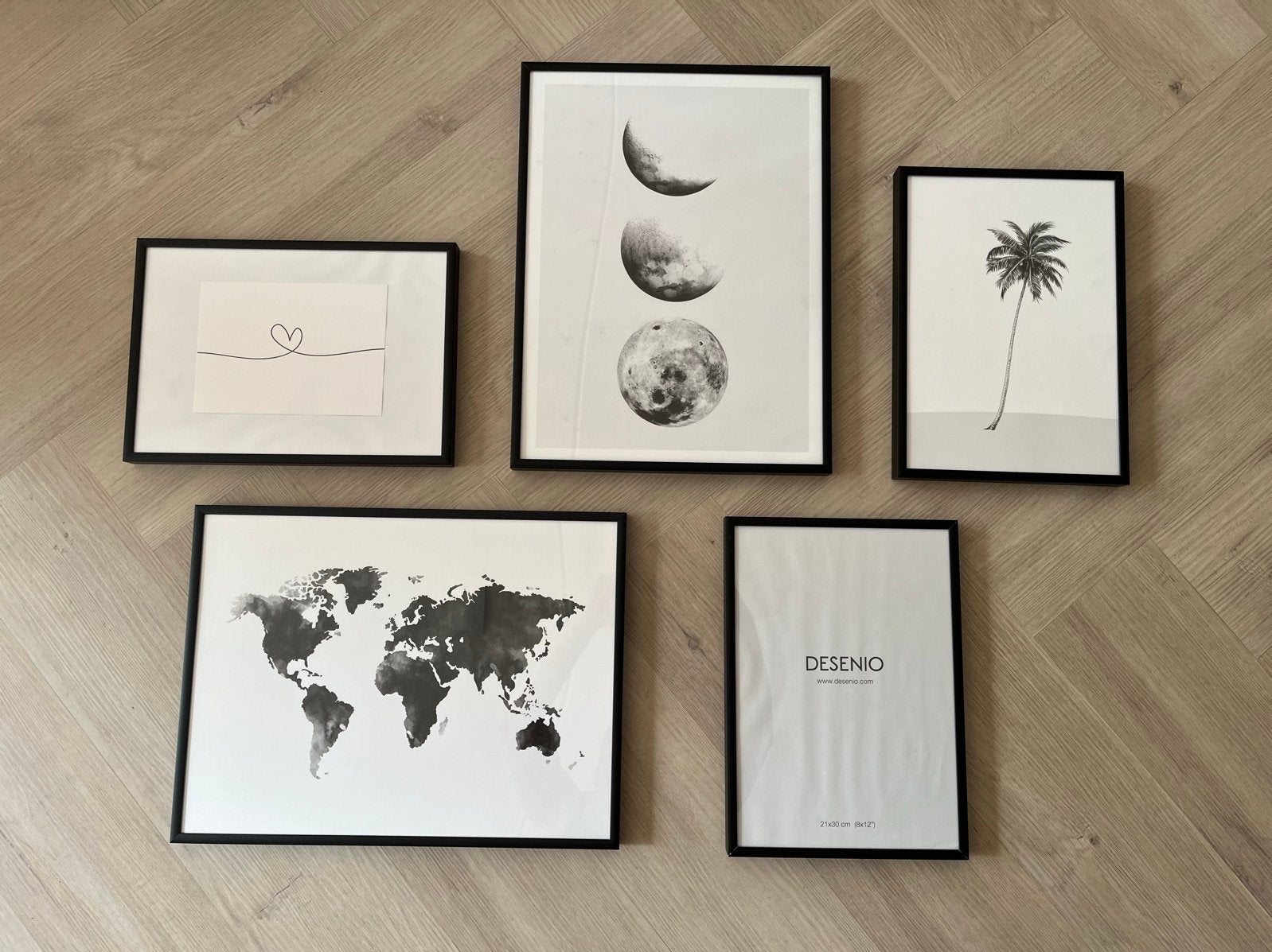 5 Desenio fotolijstjes met 3 Desenio posters, Huis en Inrichting, Woonaccessoires | Lijsten, Gebruikt, Ophalen of Verzenden, Fotolijst