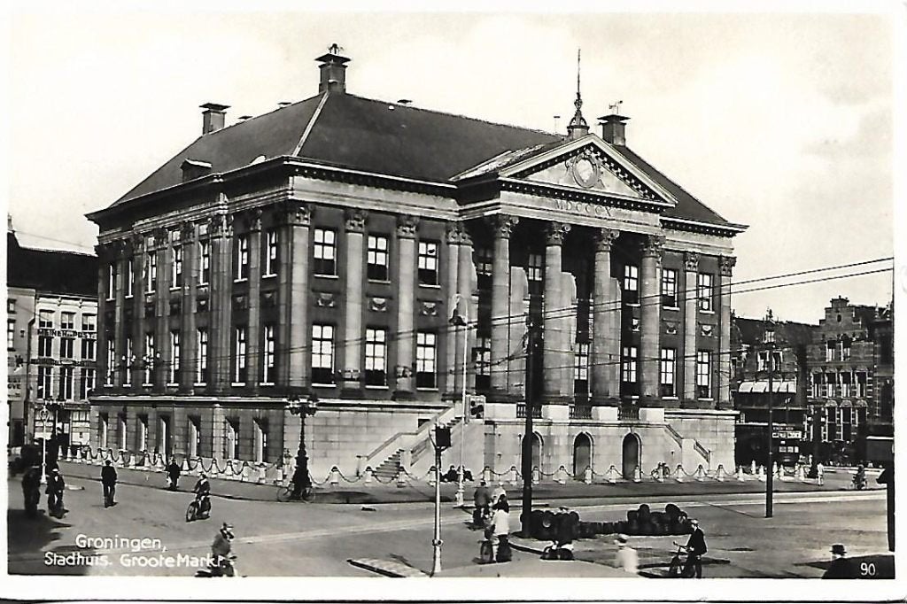 Groningen- -Stadhuis., Verzenden, 1920 tot 1940, Gelopen, Groningen