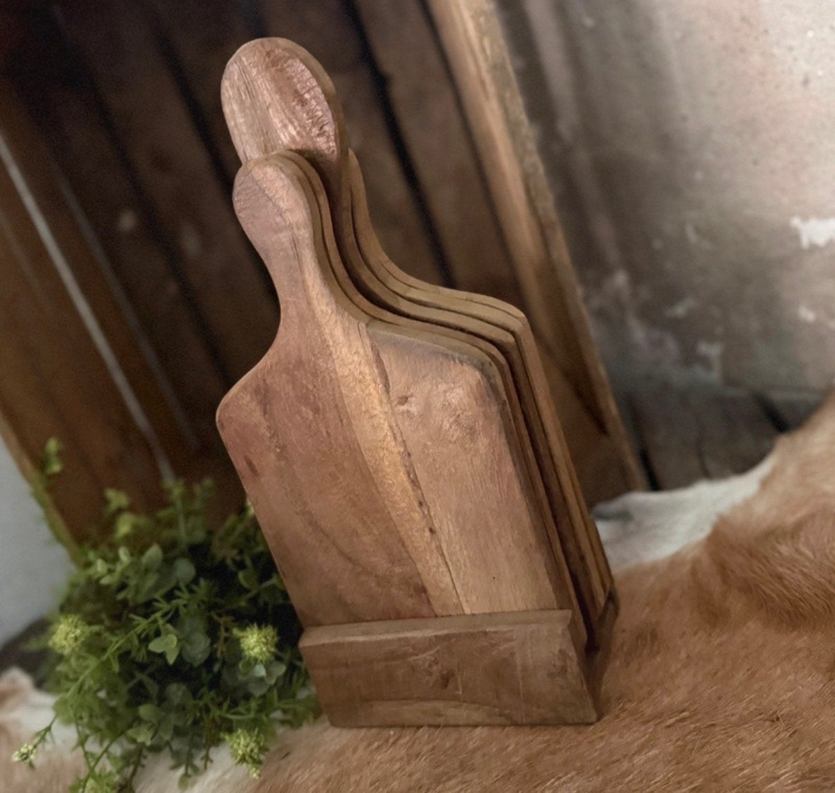 Landelijke houten broodplanken in houder, Snij-/serveerplank, Nieuw, Ophalen of Verzenden, .