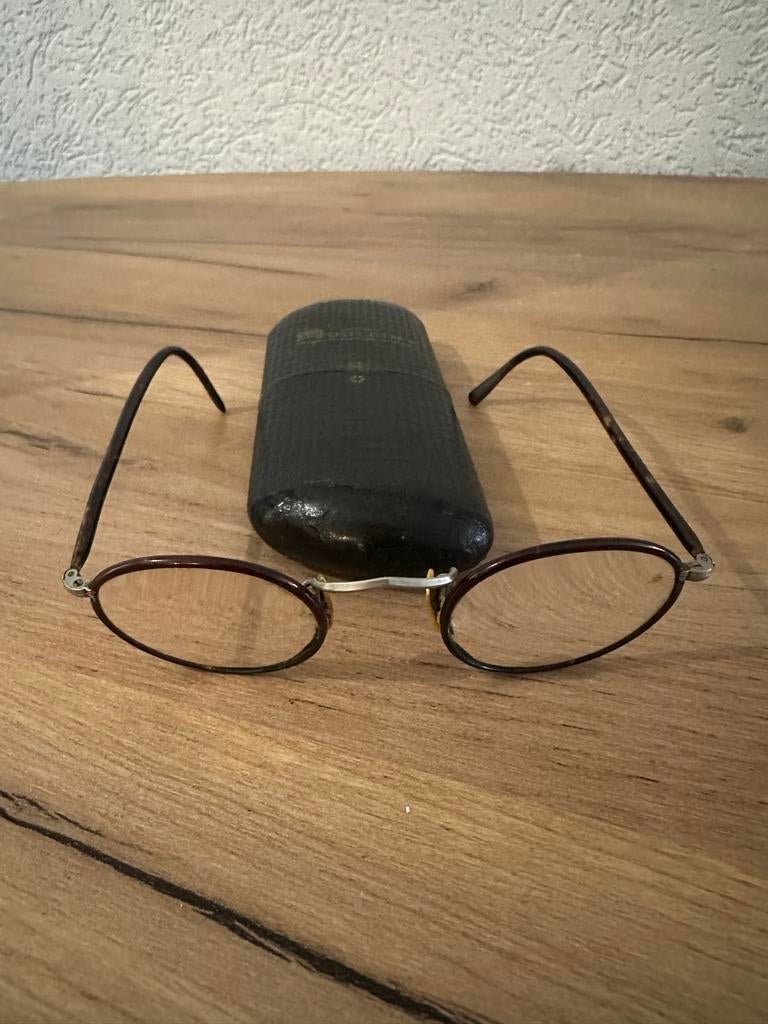 Vintage leesbril met etui, Overige merken, Gebruikt, Bruin, Ophalen of Verzenden