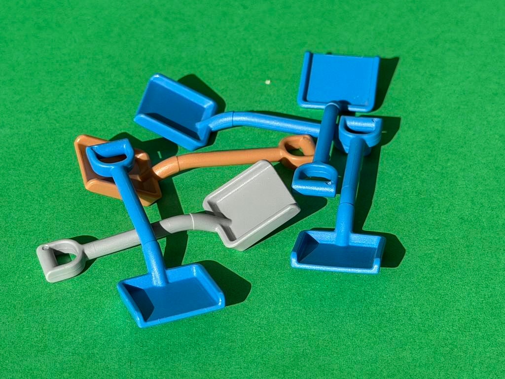Feb 940: playmobil: onderdelen : schoppen, Ophalen of Verzenden, Zo goed als nieuw, Los playmobil