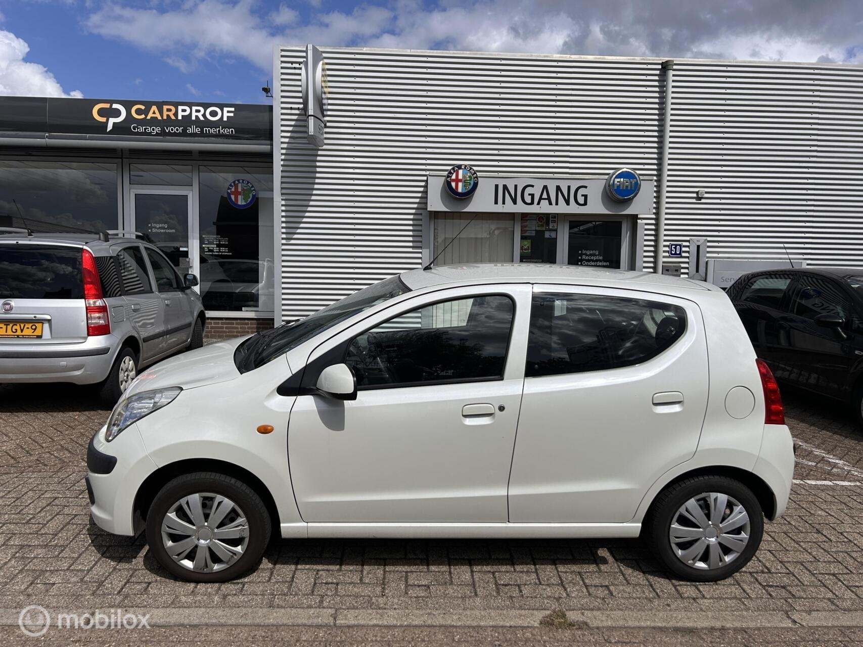 Nissan Pixo 1.0 Visia prachtige auto met garantie !, Auto's, Voorwielaandrijving, Euro 5, Metallic lak, Gebruikt