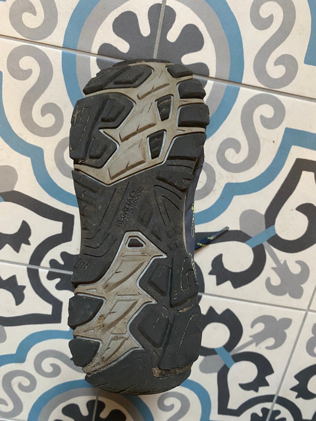Bergschoenen maat 33 merk Regatta, Kinderen en Baby's, Kinderkleding | Schoenen en Sokken, Ophalen, Jongen of Meisje, Overige typen