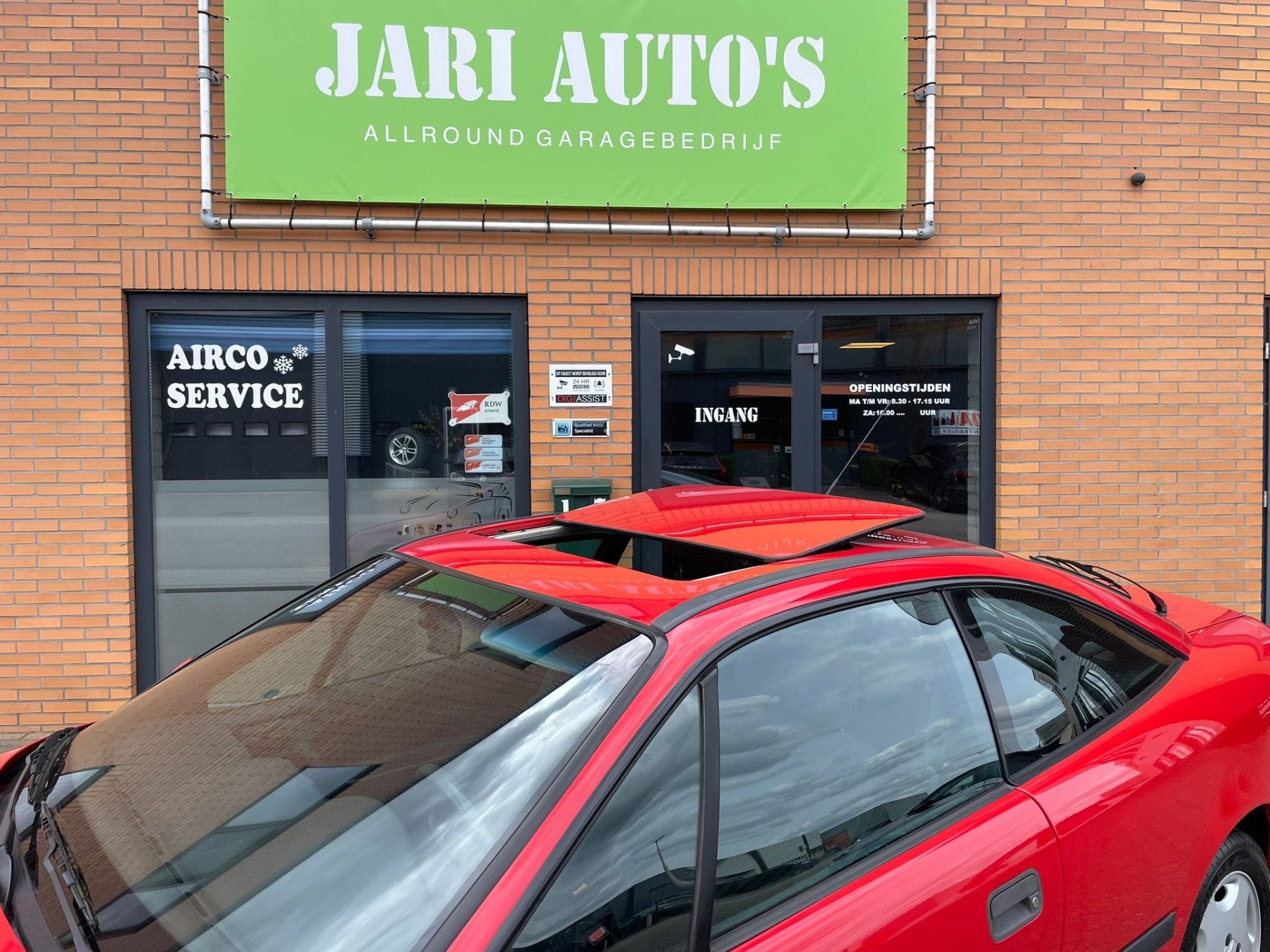Opel Calibra 2.0i Bloedrood en bloedmooi (bj 1992), foto 7