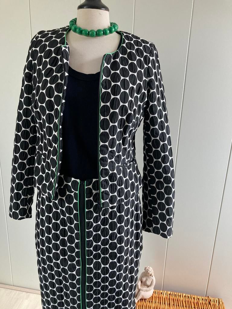Bandolera jasje met rok ( ook apart te koop), Kostuum of Pak, Zwart, Ophalen of Verzenden, Zo goed als nieuw